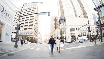 Waldorf Astoria Chicago