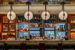 Waldorf Astoria Chicago