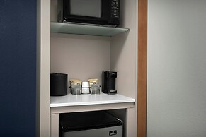 SpringHill Suites Savannah Downtown / Historic District