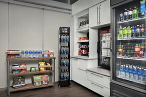 SpringHill Suites Savannah Downtown / Historic District