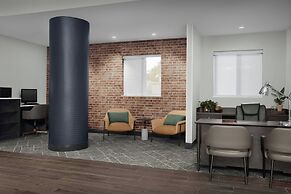 SpringHill Suites Savannah Downtown / Historic District