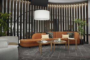 SpringHill Suites Savannah Downtown / Historic District