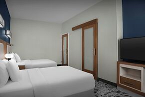 SpringHill Suites Savannah Downtown / Historic District