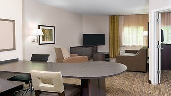 Candlewood Suites Athens by IHG