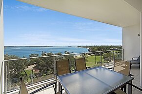 Space Holiday Apartments