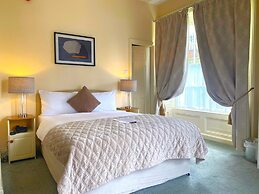 Morehampton Townhouse