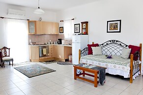 Eleni's Village Suites