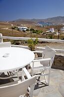 Eleni's Village Suites