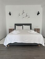 Eleni's Village Suites