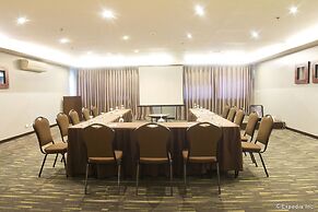 Lancaster Hotel Manila