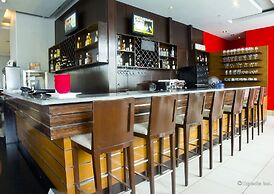 Lancaster Hotel Manila