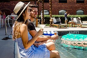 NYLO Las Colinas Hotel, Tapestry Collection by Hilton