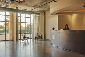 NYLO Las Colinas Hotel, Tapestry Collection by Hilton