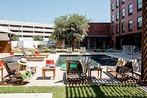 NYLO Las Colinas Hotel, Tapestry Collection by Hilton