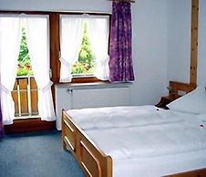 Gästehaus Riesenbühl