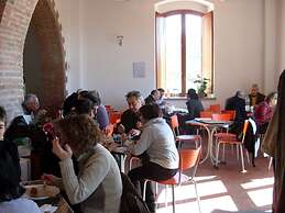 Student's Hostel Gowett