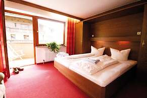 Hotel Falknerhof