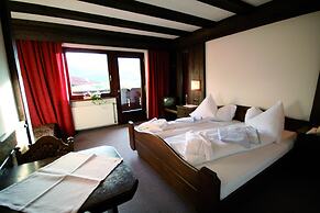 Hotel Falknerhof