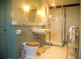 The Collingwood Arms Hotel