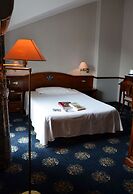 Hotel De la Ville