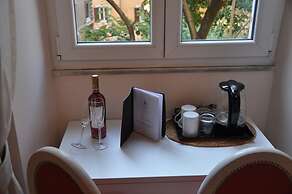 Navona Nice Room