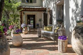 Hotel Les Messugues