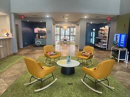 Spark by Hilton Phoenix East Mesa