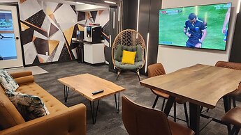 Coast Metro Vancouver Hotel