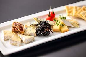 Osaka Tokyu REI Hotel