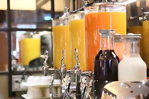 Osaka Tokyu REI Hotel