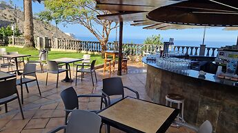 Hotel Chatur Palmera Mar