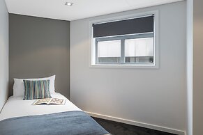 Nesuto Stadium Hotel and Apartments