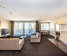 Oaks Auckland Hotel