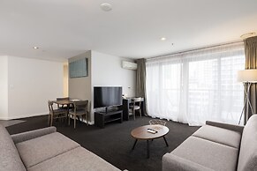 Nesuto Stadium Hotel and Apartments