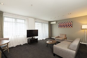 Nesuto Stadium Hotel and Apartments