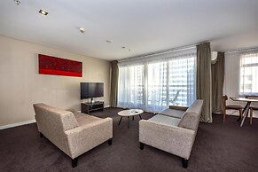 Oaks Auckland Hotel
