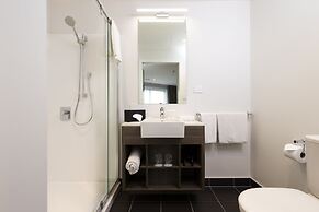 Nesuto Stadium Hotel and Apartments