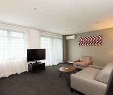 Oaks Auckland Hotel