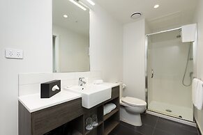 Nesuto Stadium Hotel and Apartments