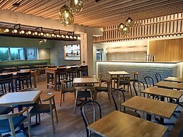 Nesuto Stadium Hotel and Apartments