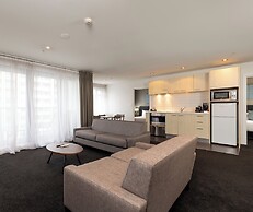 Oaks Auckland Hotel
