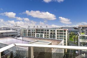 Oaks Auckland Hotel