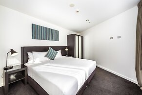 Oaks Auckland Hotel