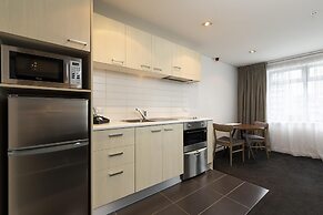 Oaks Auckland Hotel