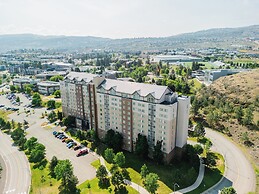 Residence & Conference Centre - Kamloops