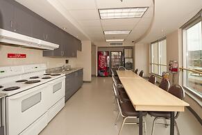 Residence & Conference Centre - Kamloops