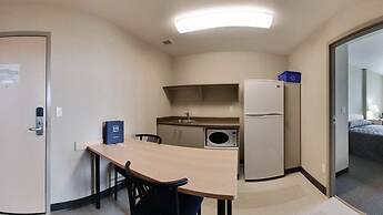 Residence & Conference Centre - Kamloops