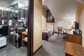 Hotel Unicus Krakow Old Town - Destigo Hotels