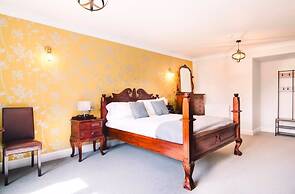 Cricklade House Hotel, Sure Hotel Collection by Best Western