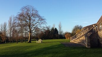 Cricklade House Hotel, Sure Hotel Collection by Best Western